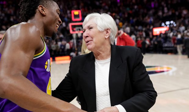 Utah Jazz guard Donovan Mitchell (45) talks to team owner Gail Miller after the Jazz beat the Dalla...