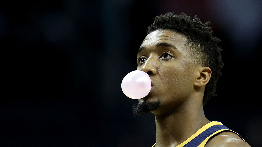 A flying spider: The four dunks that won Donovan Mitchell the contest