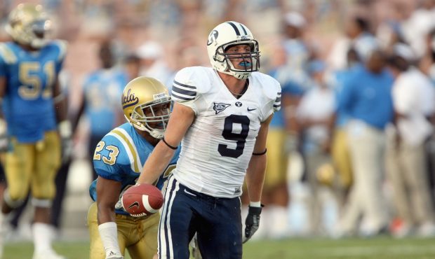 PASADENA, CA - SEPTEMBER 8: Austin Collie #9 of the BYU Cougars carries the ball against the UCLA B...
