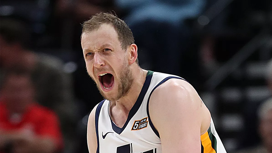 Joe Ingles fires for Jazz in win over Atlanta