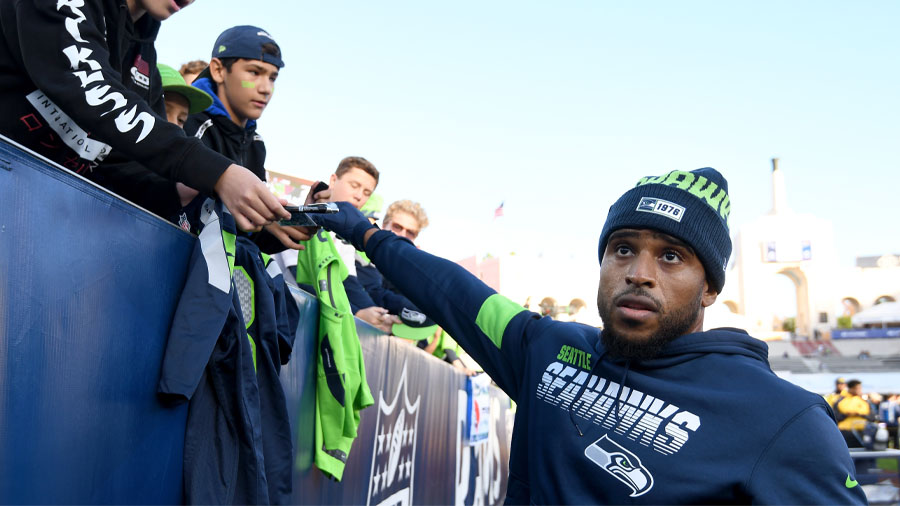 Former Utah State LB Bobby Wagner Says Basketball Kept Him From Being A  Bigger Recruit