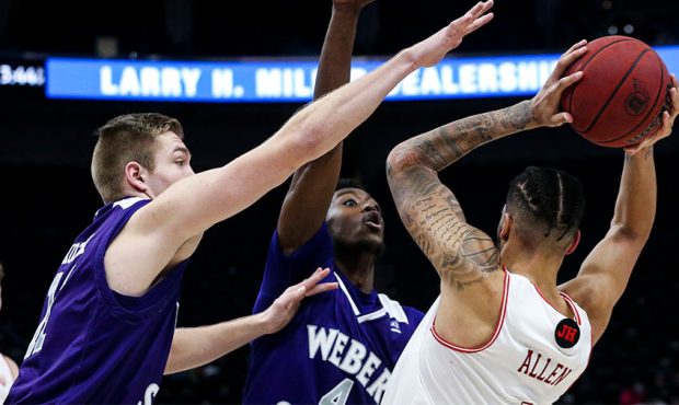 Utes Get Grind Out Win Over Weber State In Beehive Classic