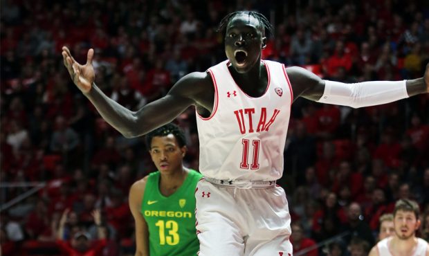 Utah Utes guard Both Gach (11) reacts after not getting a call on a drive to the hoop as Utah and O...