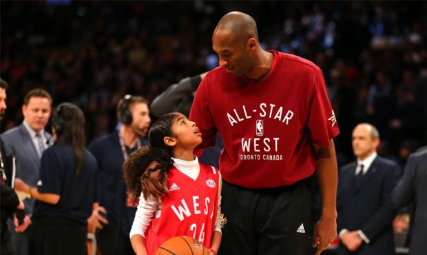Kobe Bryant, Daughter Killed In Helicopter Crash, 7 Others Dead