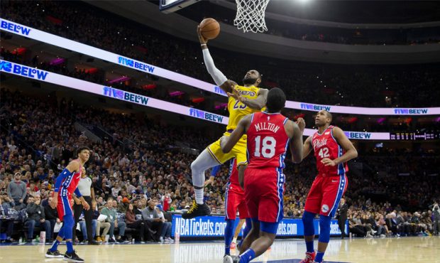 LeBron James Passes Kobe Bryant For 3rd On NBA Scoring List