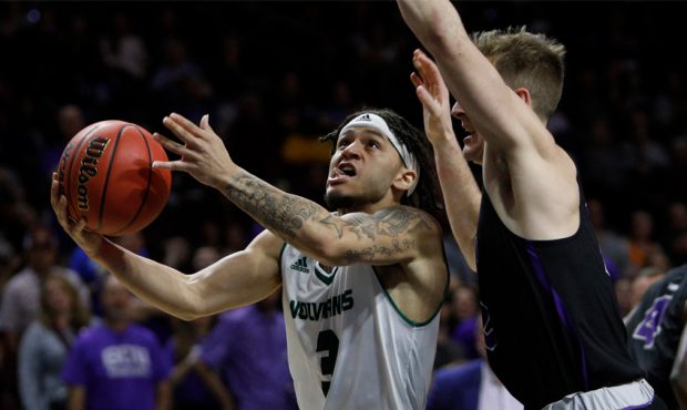 Utah Valley Loses After Crushing Buzzer-Beating Three Pointer