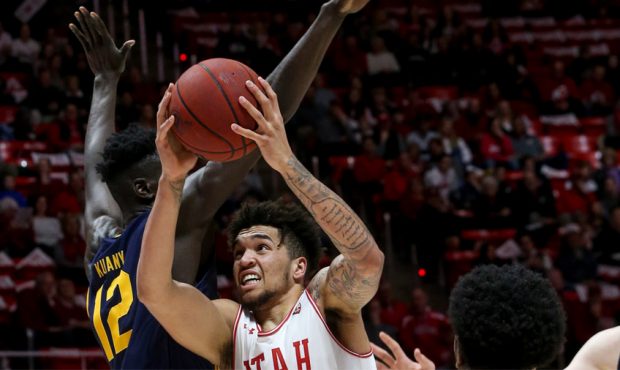 Utah Utes forward Timmy Allen (1) attempts to score against the California Golden Bears at the Hunt...