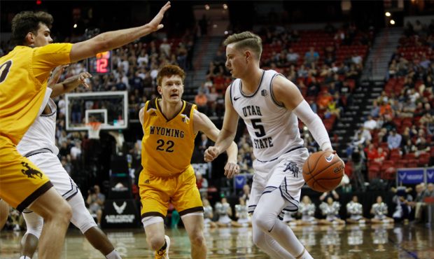 Merrill, Queta Lead Utah State Past Wyoming, Into MWC Tourney Title Game