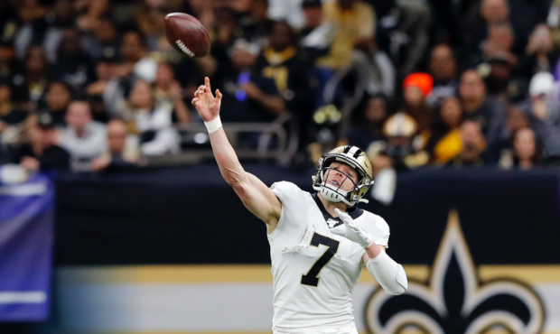 Taysom Hill Throws Beautiful Deep Pass During Saints Training Camp
