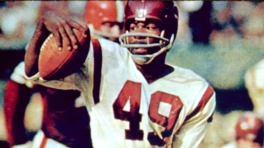 Washington Redskins Retire Bobby Mitchell's Jersey, Rename Stadium