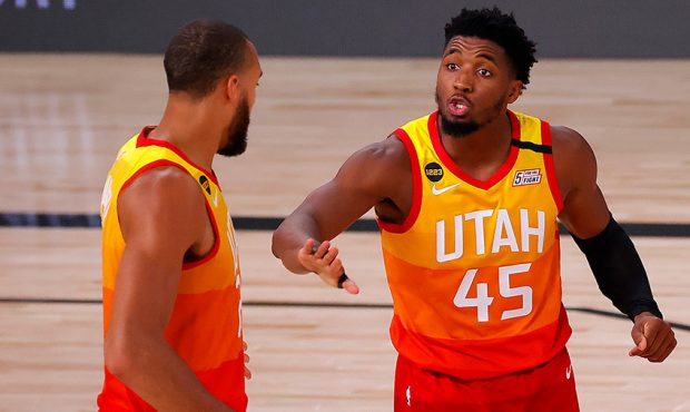 Donovan Mitchell Scores Five Straight Points For Jazz To Send Game To Overtime