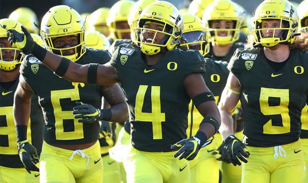 Oregon Governor Grants Ducks, Beavers Exemption, Clears Path For College Football