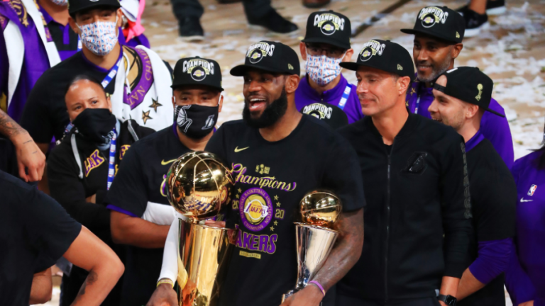 Lebron James Wins Fourth Title Leads Lakers To 4 2 Series Win Over Heat In Nba Finals