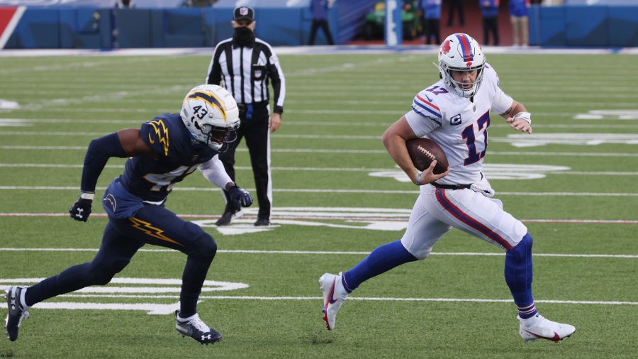 Chargers CB Michael Davis Picks Off Bills QB Josh Allen