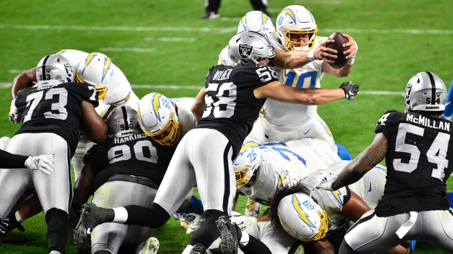 Justin Herbert playing vs. Raiders