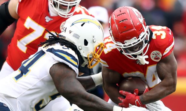 Chiefs Running Back Darwin Thompson Scores First Touchdown Of Season Against Chargers