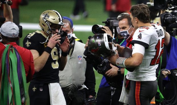 Instant Replay: Tom Brady Throws TD Pass To Drew Brees' Son After Beating Dad In NFL Playoffs