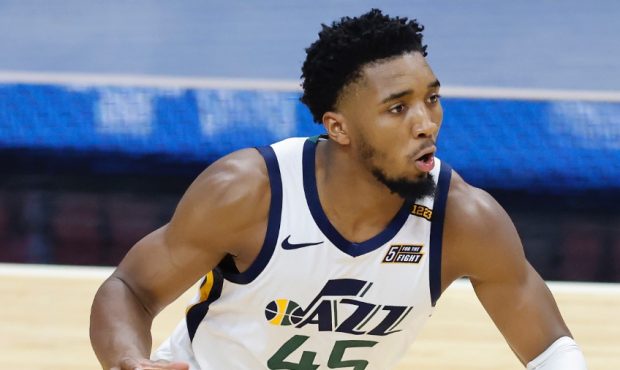 Jazz Guard Donovan Mitchell's Second Effort Pays Off For Layup Against Miami Heat