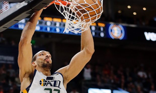 Jazz Blow Out Rockets For Sixth Straight Win