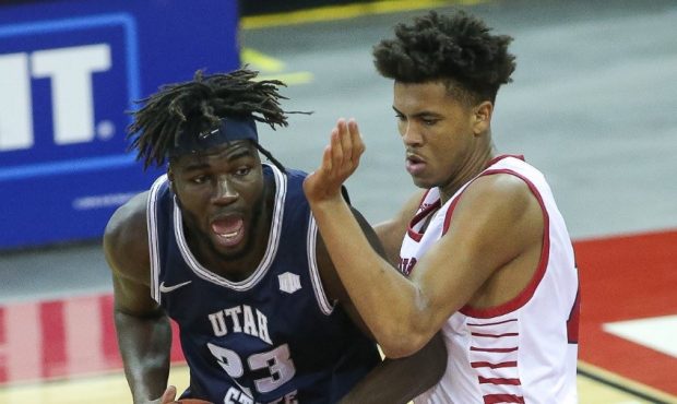 Utah State Overcomes Double-Digit Deficit To Beat Fresno State