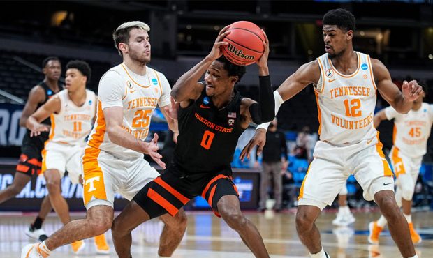 Oregon State Takes Down Tennessee 70-56 As No. 12 seed