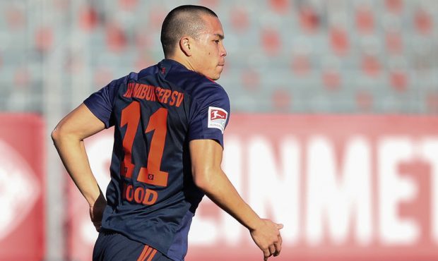 Bobby Wood's Arrival Is Pending Wife's Delivery After Hamburger SV Terminates Contract