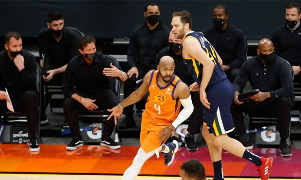 Suns Catch Fire In Blowout Win Over Jazz