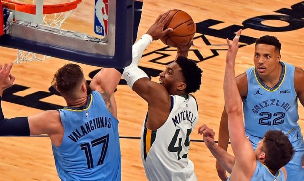 Donovan Mitchell Closes Out Game 3 Of Jazz/Grizzlies With Impressive Fourth Quarter