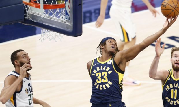 Myles Turner of the Indiana Pacers and Rudy Gobert of the Utah Jazz (Photo by Lauren Bacho/Getty Im...