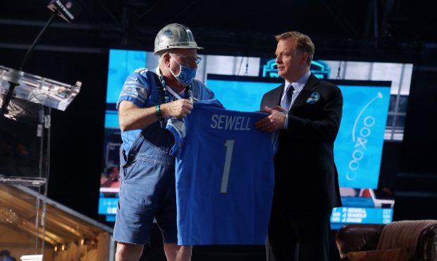 Detroit Lions - Penei Sewell - 2021 NFL Draft...