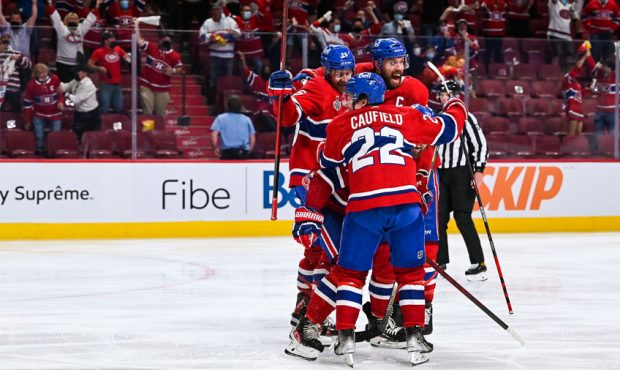 Montreal Canadiens vs. Tampa Bay Lightning - Game 4...