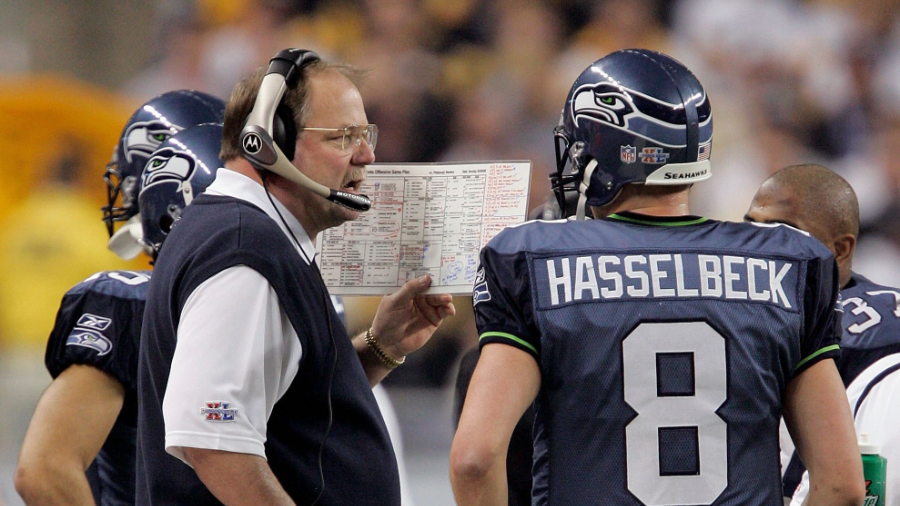 Former coach Mike Holmgren and quarterback Matt Hasselbeck will