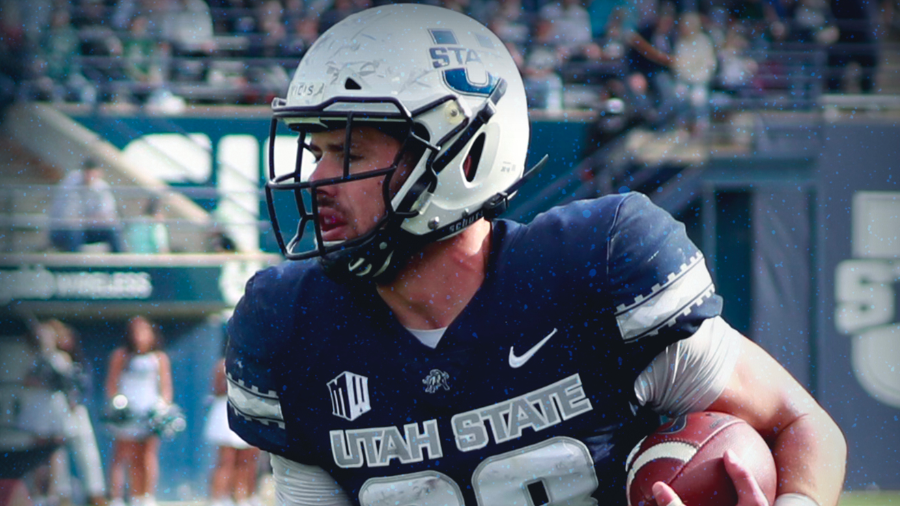 Utah State Becomes Bowl Eligible With Win Over Hawaii