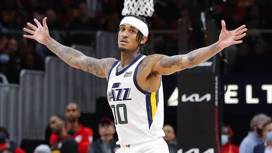 Jazz Catch Fire And Scorch Hawks In Second Half