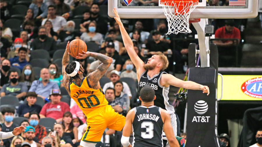 Jordan Clarkson - Utah Jazz - San Antonio Spurs...