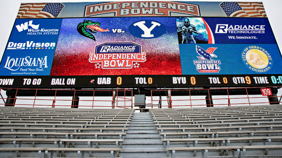 BYU - UAB - Independence Bowl Scoreboard...