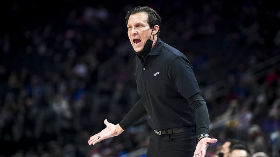 Utah Jazz coach Quin Snyder during a game against the Detroit Pistons (Photo by Nic Antaya/Getty Im...