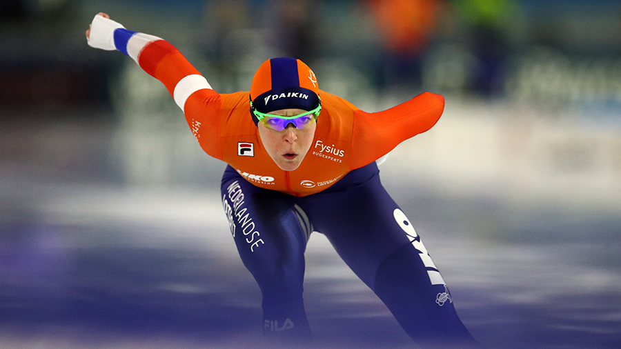 HEERENVEEN, NETHERLANDS - FEBRUARY 13: Jorien Ter Mors of Netherlands competes in the 1000m Ladies ...