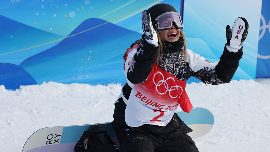 Chloe Kim - Snowboarding...