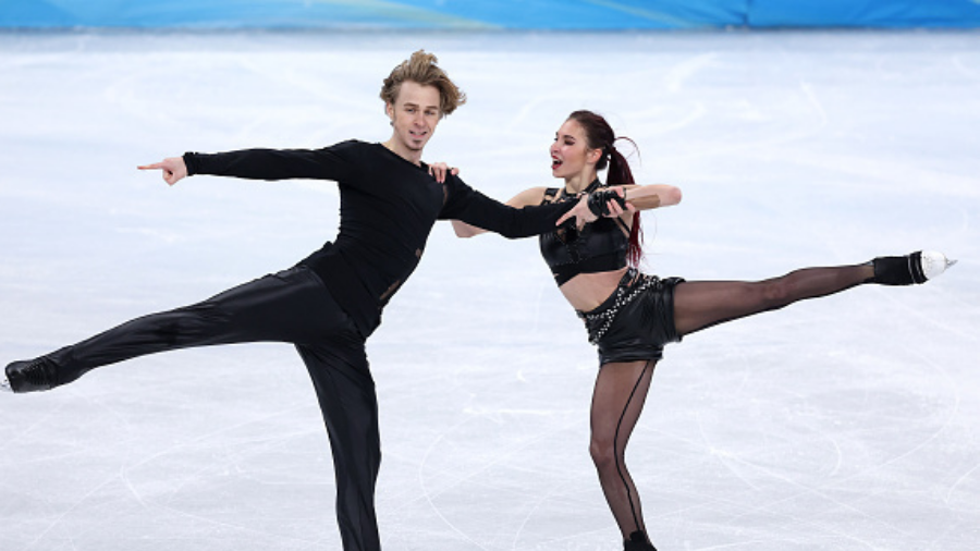 BEIJING, CHINA - FEBRUARY 12: Diana Davis and Gleb Smolkin of Team ROC skate during the Ice Dance R...