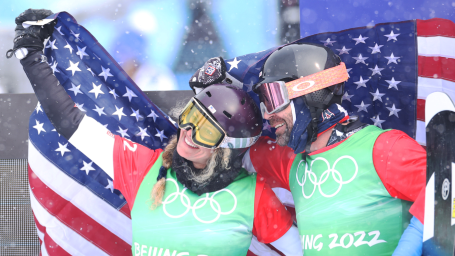 Longtime US Teammates Win Mixed Snowboardcross At Olympics