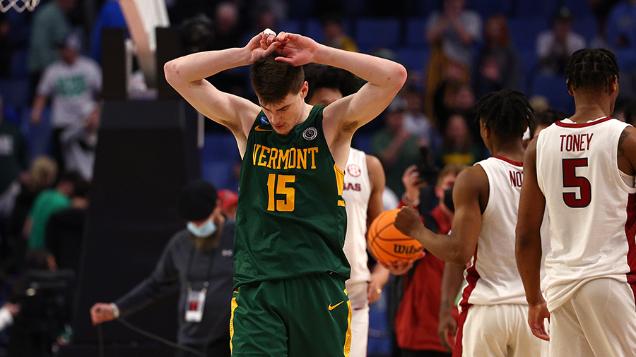 BUFFALO, NEW YORK - MARCH 17: Finn Sullivan #15 of the Vermont Catamounts reacts after being defeat...