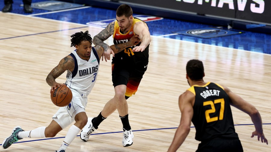 Mavericks Even Series With Game Two Win Over Jazz
