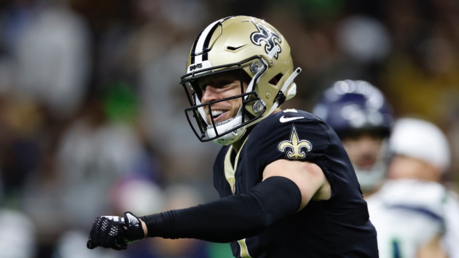 Taysom-Hill-New-Orleans-Saints...