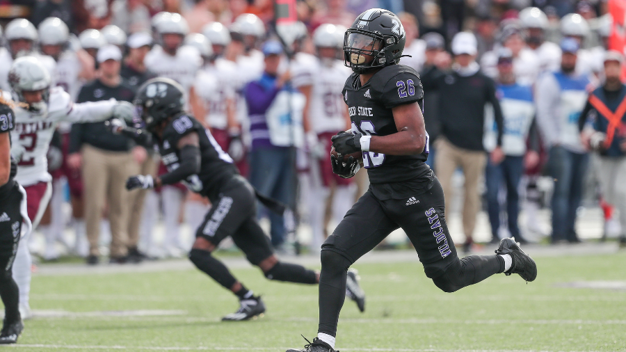 Second-Half Touchdowns Lead No. 5 Weber State To Win Over No. 11 Montana