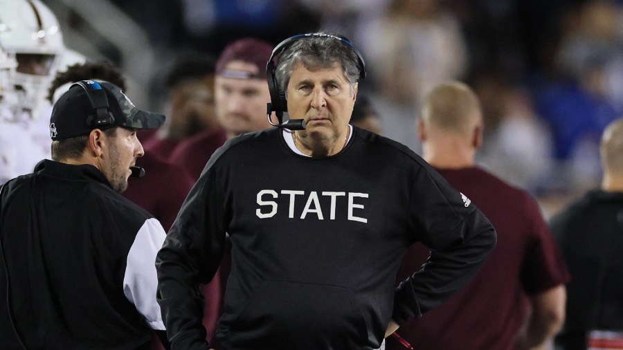Mike-Leach-Mississippi-State-Bulldogs...