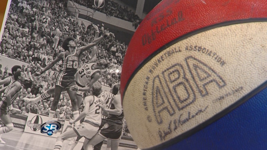 ABA Ball and photo of Utah Stars players...