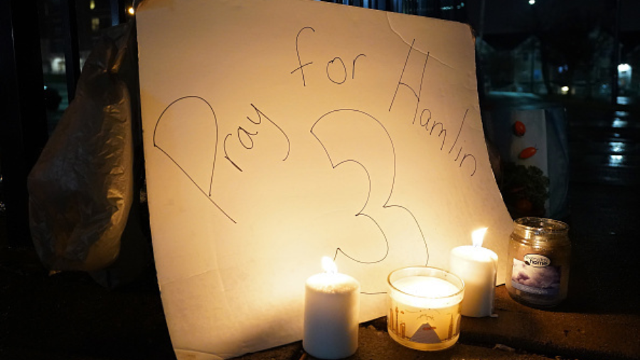 CINCINNATI, OHIO - JANUARY 03: A vigil is displayed at the University of Cincinnati Medical Center ...