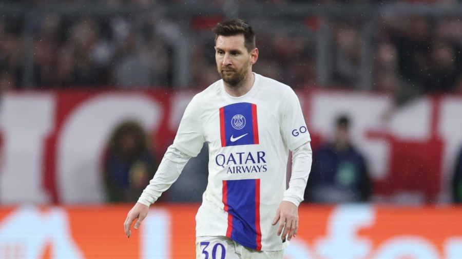 Lionel Messi's PSG Shirt Sold Out Online Only 30 Minutes After
