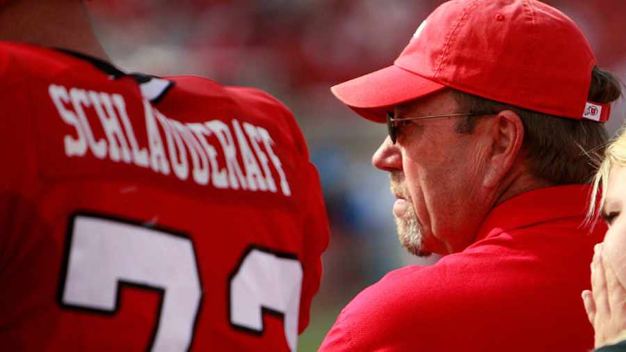 Bill-Bean-Watches-Utah-Football-Game-From-Sideline-In-2007...